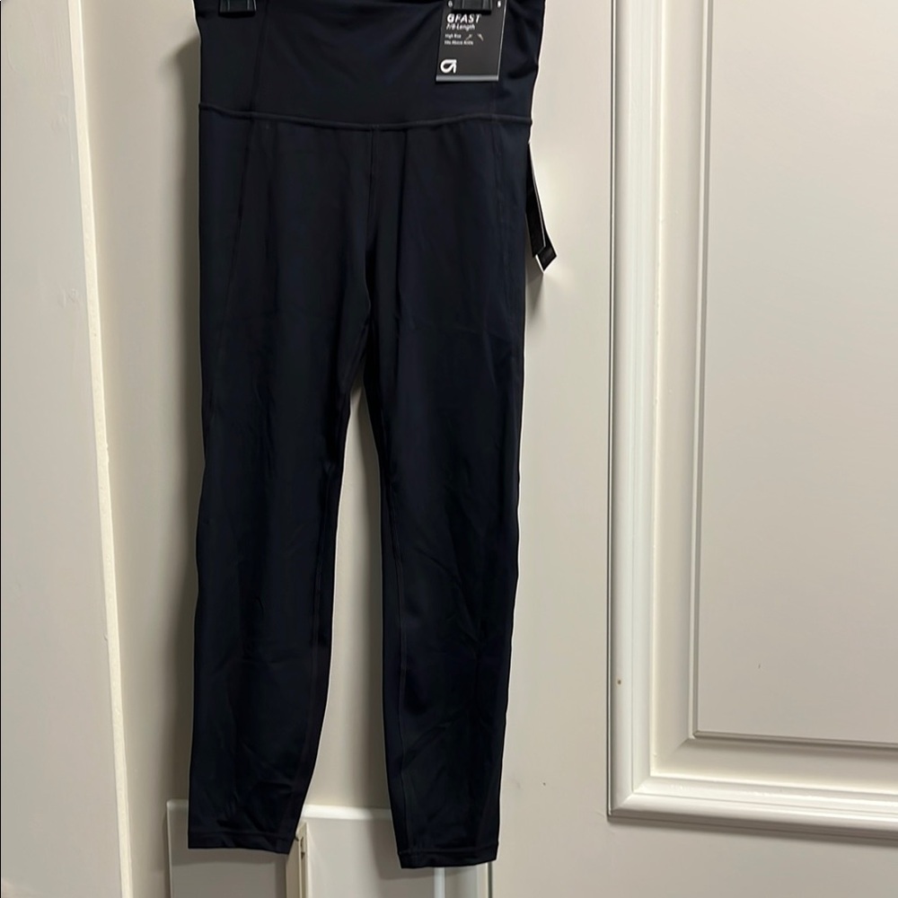 NWT GapFit Eclipse Black Athletic Leggings Samll